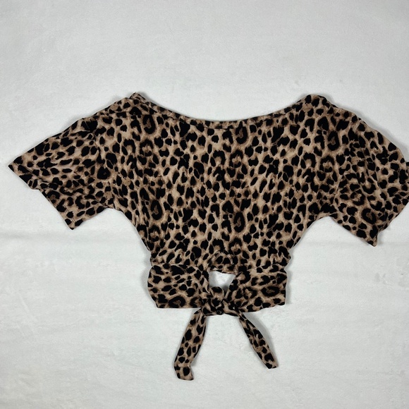 Victoria's Secret Tops - VS cheetah print tie front top